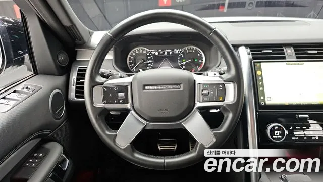 Land Rover Discovery — Фото автомобиля 13