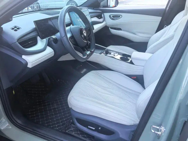 BYD Seal 06 GT — Фото автомобиля 4