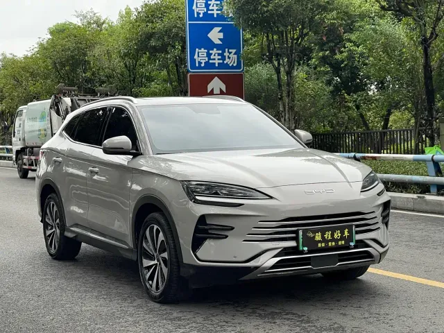 BYD Song PLUS — Фото автомобиля 3