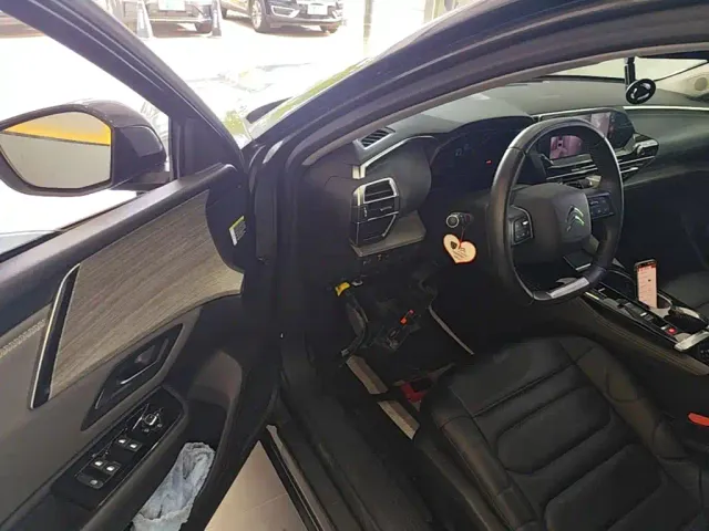Citroen C5 X — Фото автомобиля 15