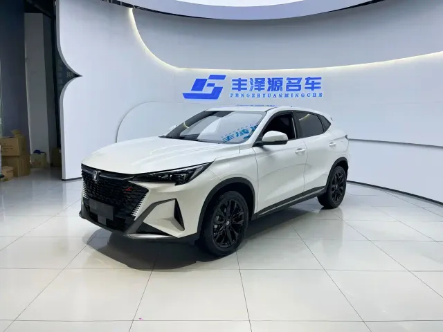 Фотография автомобиля — Changan X5 Plus