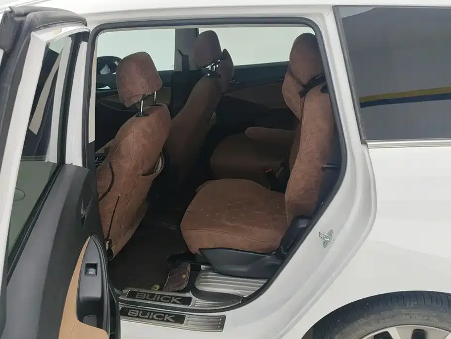Buick Buick GL6 2021 323T Mild Hybrid Connected Luxury — Фото автомобиля 11