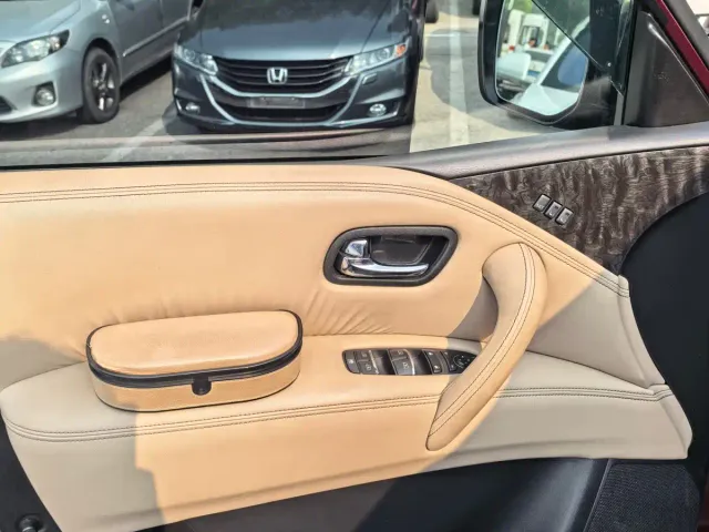 Nissan Patrol — Фото автомобиля 6