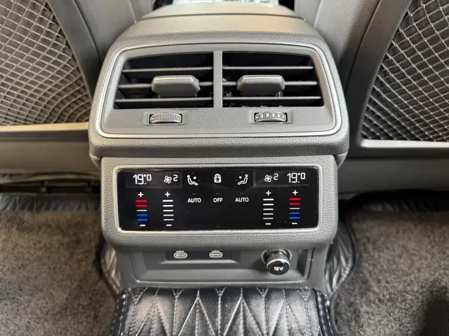 Audi A6L — Фото автомобиля 9
