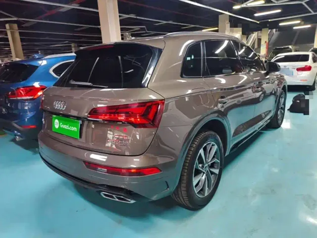 Audi Q5L — Фото автомобиля 6