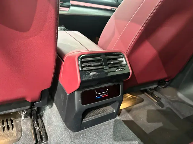 BMW 5 Series — Фото автомобиля 20