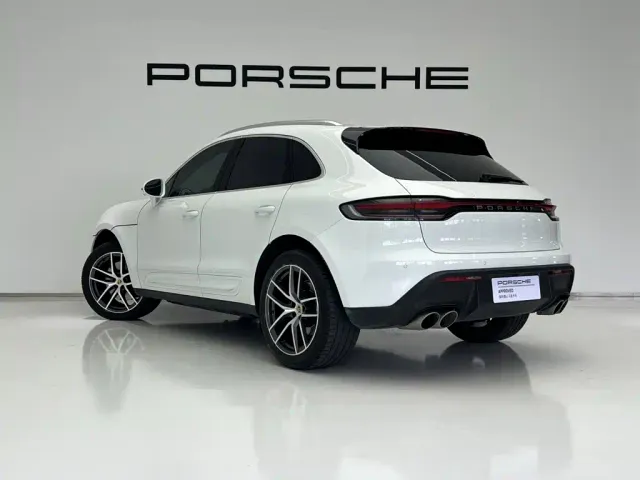 Porsche Macan — Фото автомобиля 3