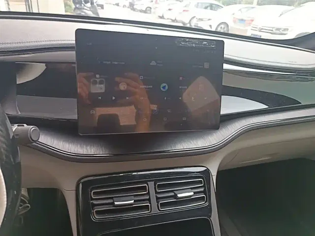 BYD Qin PLUS — Фото автомобиля 12