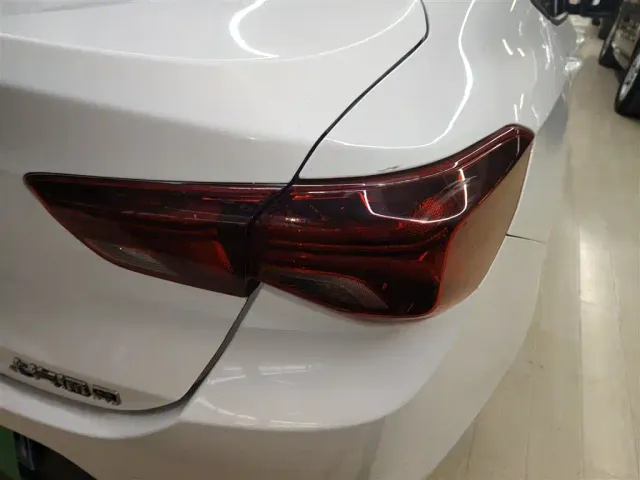 Chevrolet Cavalier — Фото автомобиля 23