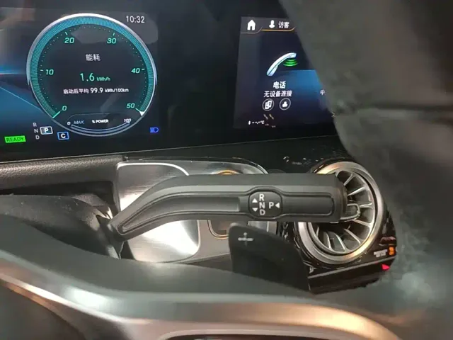 Mercedes-Benz EQB — Фото автомобиля 13