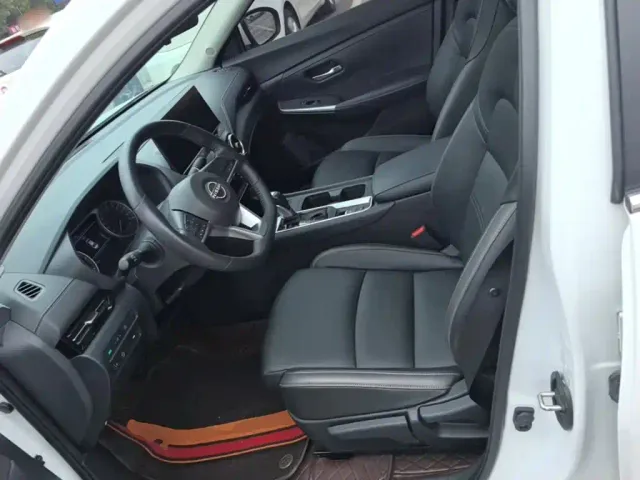 Nissan Sylphy — Фото автомобиля 14