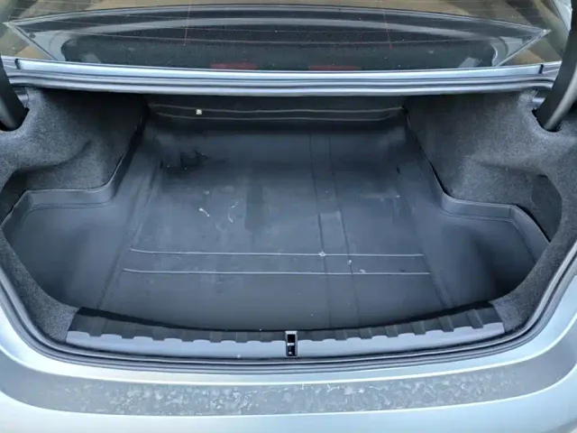 BMW 3 Series — Фото автомобиля 18