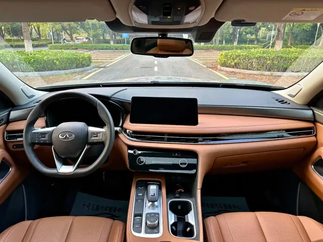 Infiniti QX60 — Фото автомобиля 4