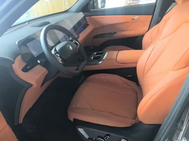 Changan CS75 Plus — Фото автомобиля 14