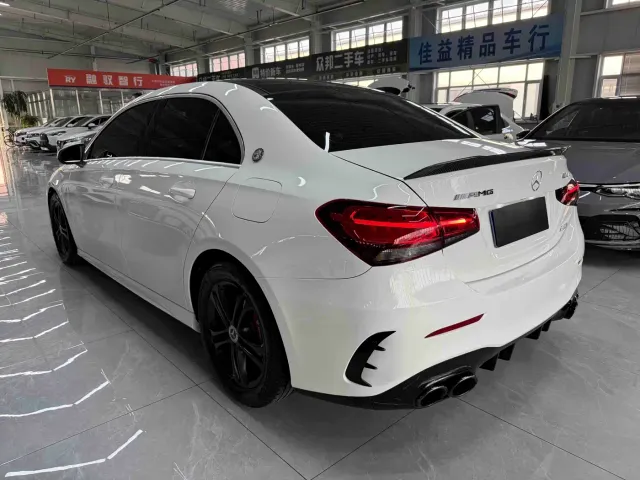 Mercedes-Benz A-Class — Фото автомобиля 6