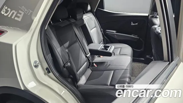 KG_Mobility_Ssangyong TIBOLI Very New Tivoli Бензин 1.5 2WD — Фото автомобиля 11
