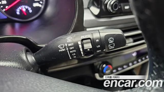 Kia Seltos — Фото автомобиля 25