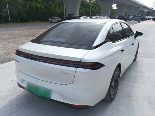 GAC Aion S MAX — Фото автомобиля 6
