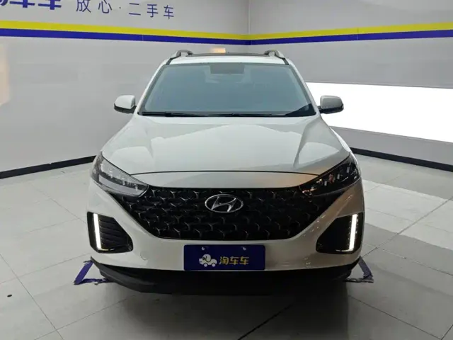 Hyundai ix35 — Фото автомобиля 2