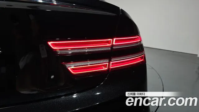 Genesis G80 Бензин 2.5 турбо 2WD — Фото автомобиля 19
