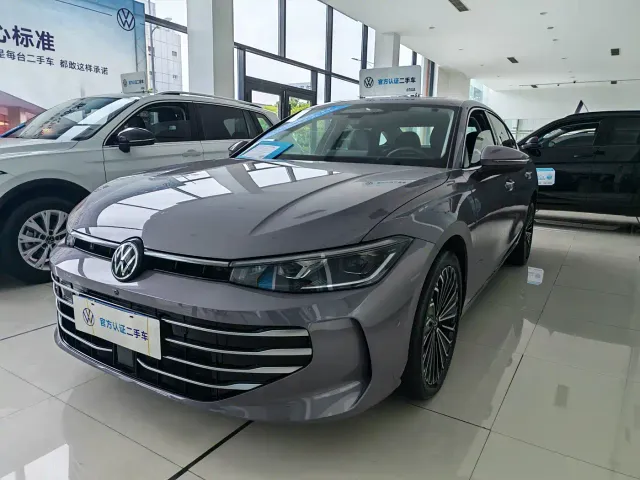 Фотография автомобиля — Volkswagen Passat