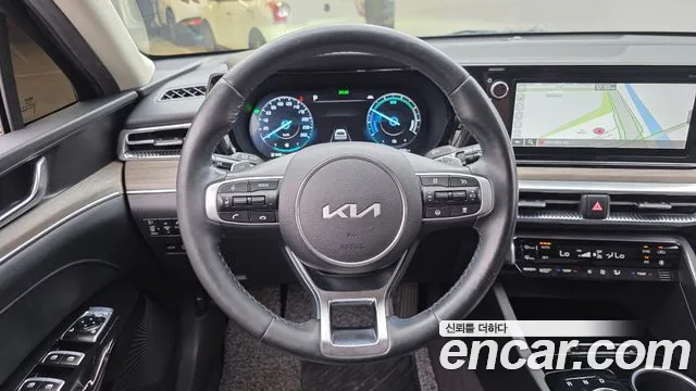 Kia K5 Generation 3 — Фото автомобиля 13