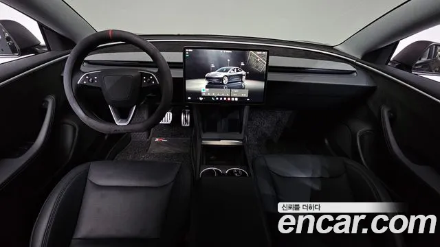 Tesla Model 3 — Фото автомобиля 7