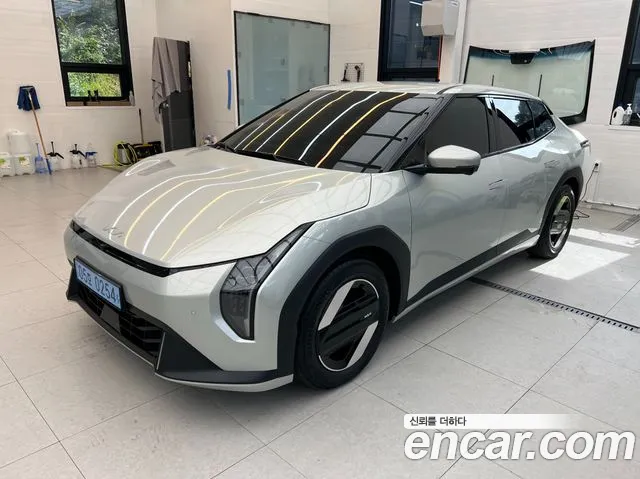 Kia EV4 — Фото автомобиля 5