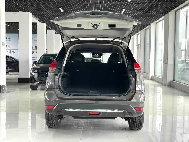 Nissan X-Trail — Фото автомобиля 11