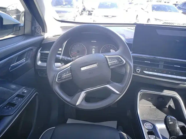 Haval H6 — Фото автомобиля 10