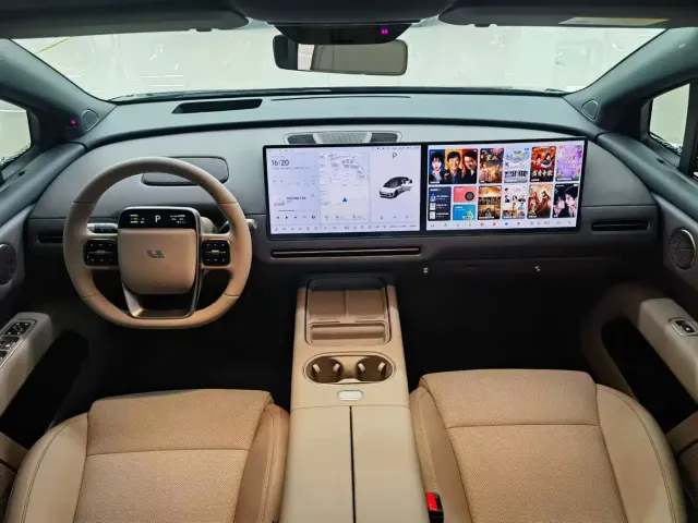 Li Auto i6 — Фото автомобиля 5