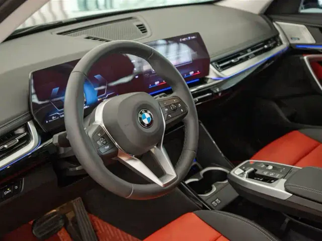 BMW X1 — Фото автомобиля 14