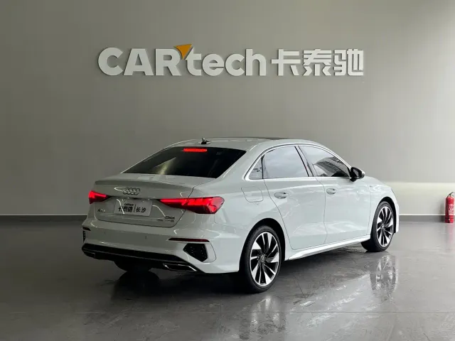 Audi A3 — Фото автомобиля 4