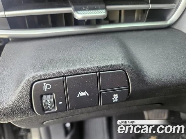 Hyundai Avante — Фото автомобиля 16