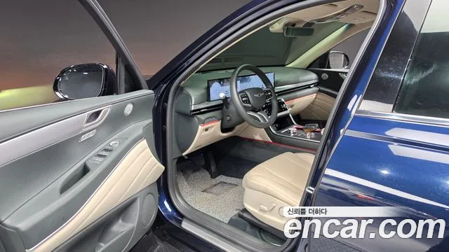 Genesis GV80 — Фото автомобиля 15