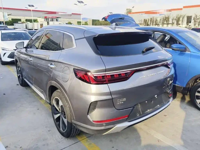 BYD Song PLUS — Фото автомобиля 4
