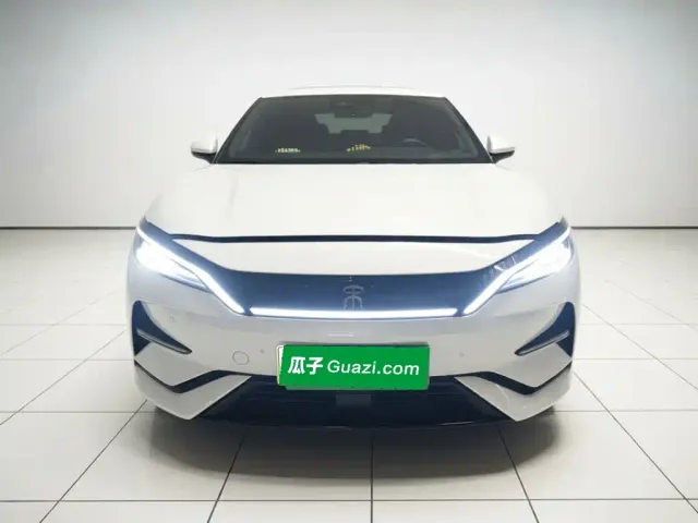 BYD Song L EV — Фото автомобиля 23