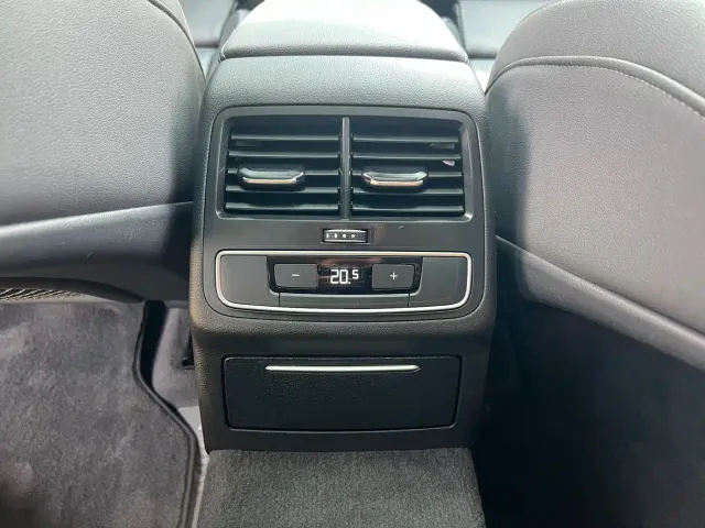 Audi A4L — Фото автомобиля 14