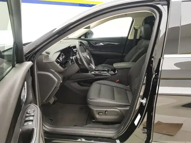 Buick Envision Plus — Фото автомобиля 9