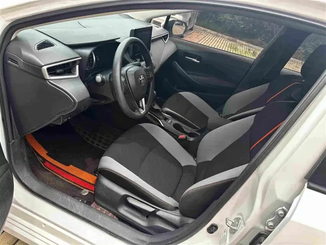 Toyota Corolla — Фото автомобиля 5