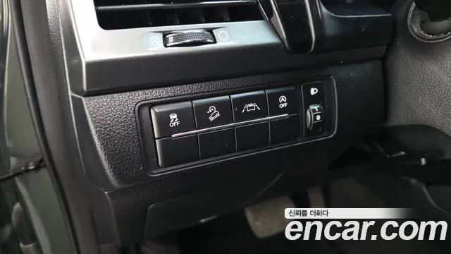 KG_Mobility_Ssangyong Rexton Новый Rexton Sport Дизель 2.2 4WD — Фото автомобиля 18