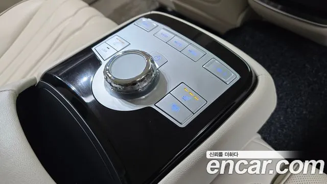 Genesis G80 Бензин 2.5 турбо 2WD — Фото автомобиля 18