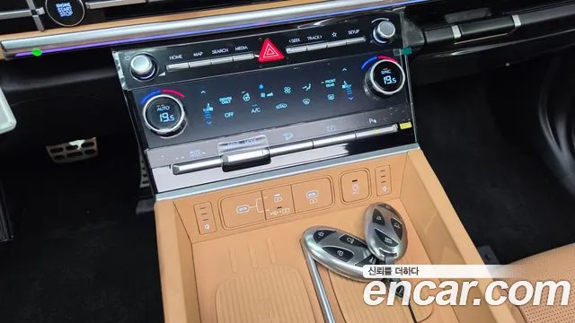 Hyundai Santa Fe MX5 — Фото автомобиля 30