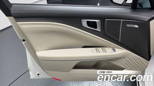 Kia K8 (New) Hybrid — Фото автомобиля 13