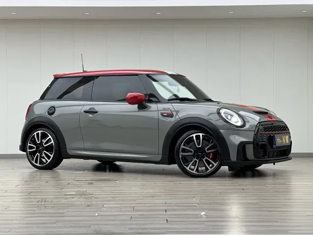 MINI John Cooper Works — Фото автомобиля 5