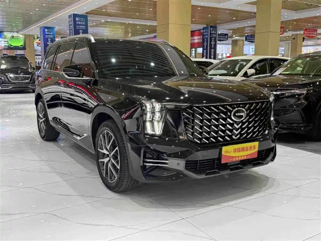 GAC Trumpchi GS8 — Фото автомобиля 3