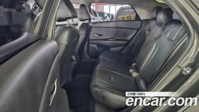 Hyundai Avante CN7 — Фото автомобиля 11