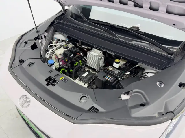 Toyota BoZhi 3X — Фото автомобиля 12