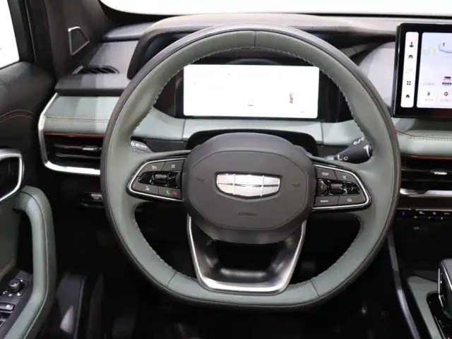 Geely Haoyue L — Фото автомобиля 16