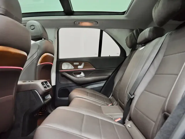 Mercedes-Benz GLE-Class — Фото автомобиля 9